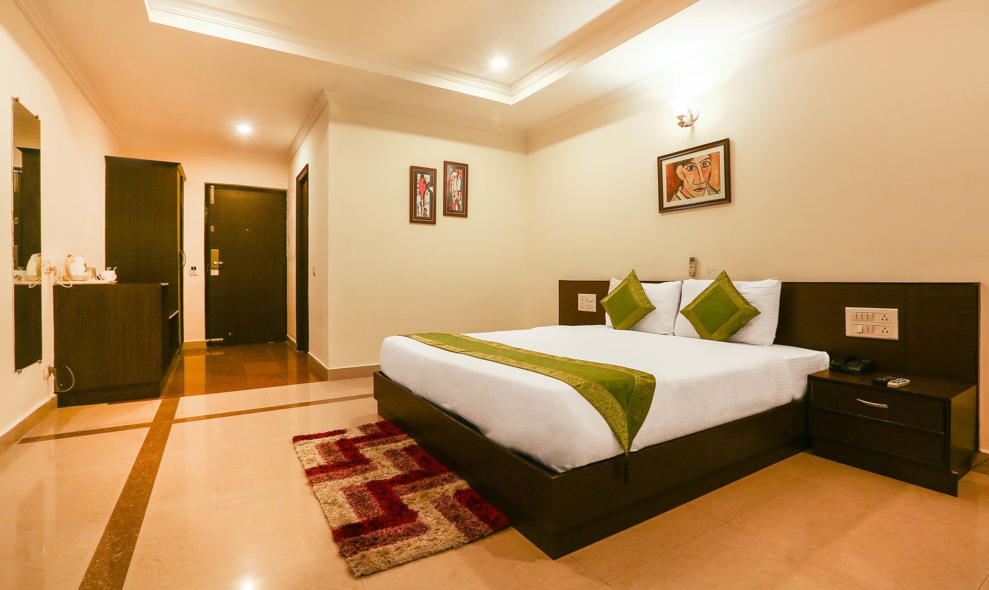 Hotel Treebo Trend Gk Conifer Dharamsala Exteriér fotografie