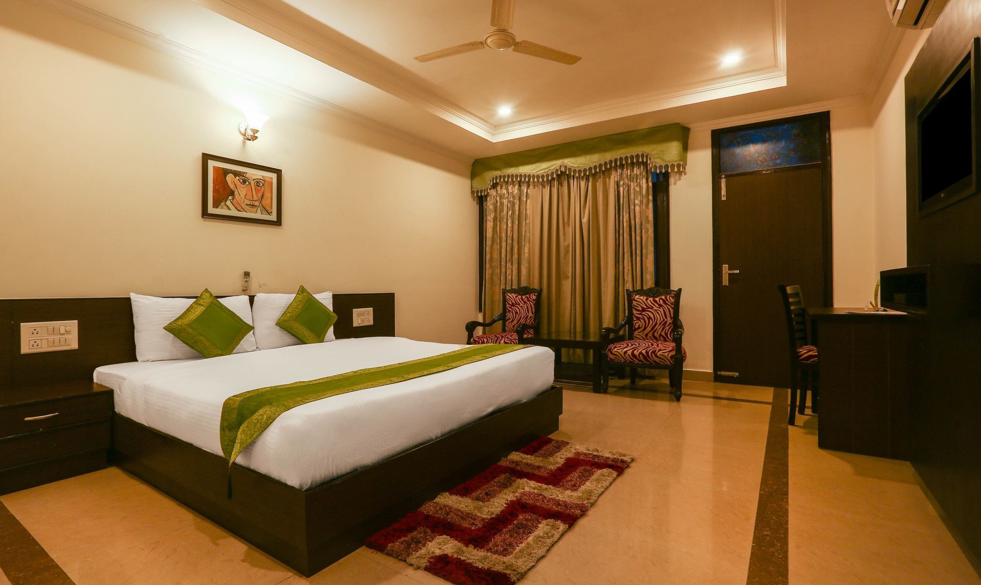 Hotel Treebo Trend Gk Conifer Dharamsala Exteriér fotografie